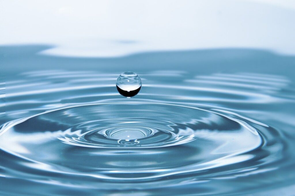 drops of water, water, liquid